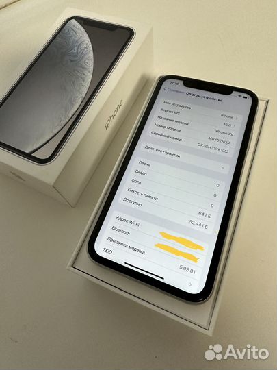 iPhone xr 64gb white