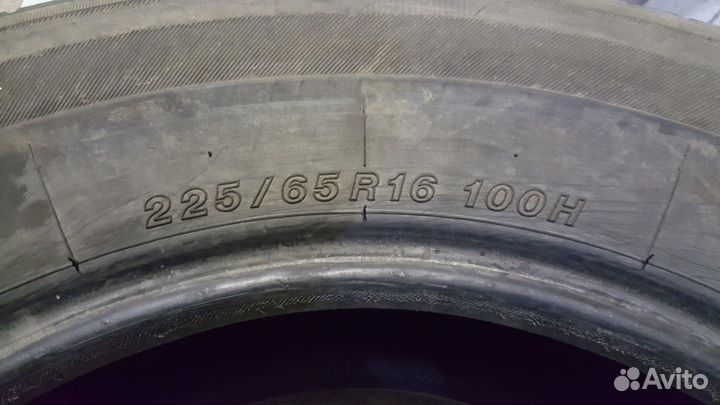 Yokohama A349 225/65 R16