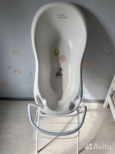 Ванночка для купания с подставкой