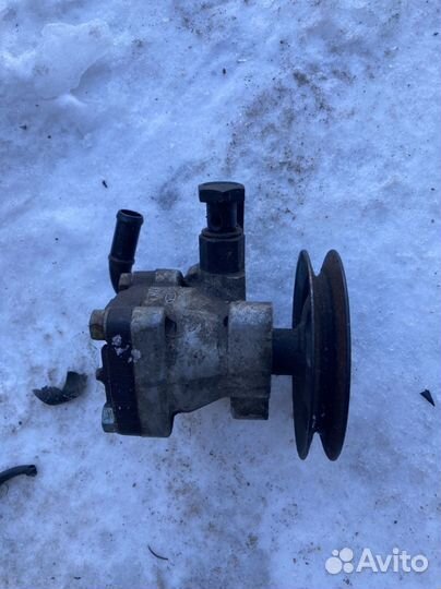 Насос гур Kia Rio 2 2005-2111 (б/у)