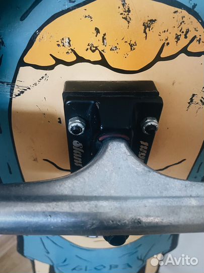 Бронь Скейтборд круизер Globe Бивис и Баттхед