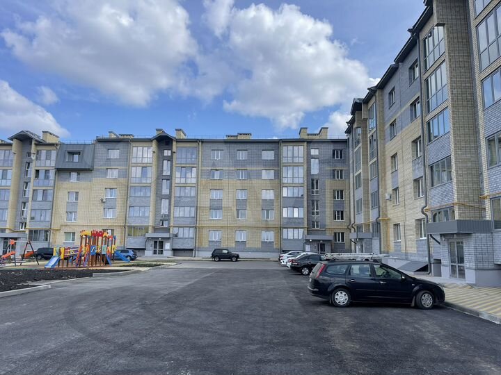 3-к. квартира, 83,2 м², 1/5 эт.