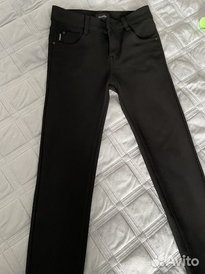 Брюки школьные на девочку 8-10 лет