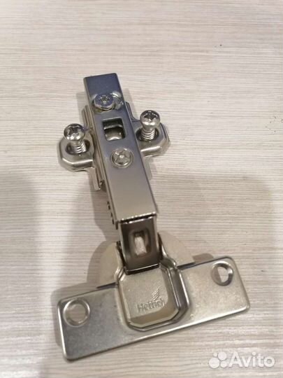 Петля Hettich мебельная