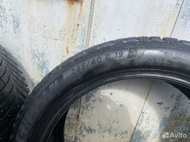 Michelin X-Ice North 4 245/40 R19 и 265/35 R19 H