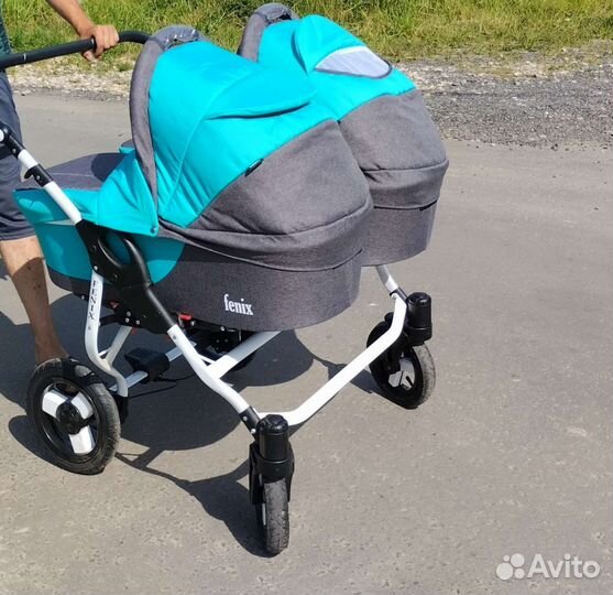 Коляска 2 в 1 как новая