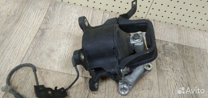 Подушка двигателя Honda Accord