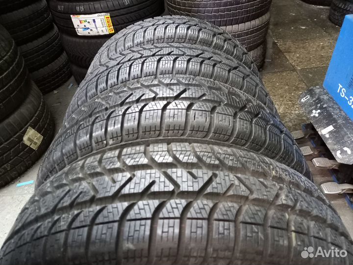 Pirelli Winter 210 SnowControl Serie III 175/65 R15 88H