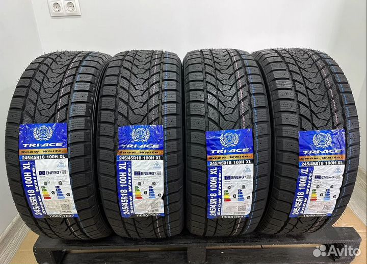 Tri Ace Snow White II 245/45 R18 20H