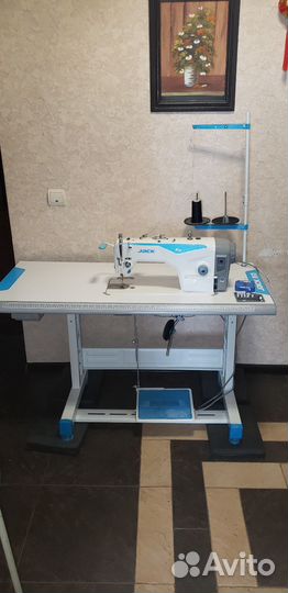 Промышленная швейная машина jack f4