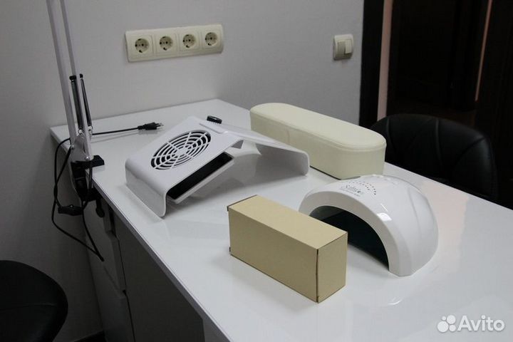 Аренда рабочего места мастера маникюра