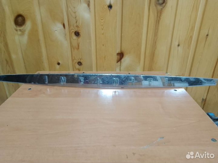 Накладка крышки багажника infiniti fx35, fx35-fx45