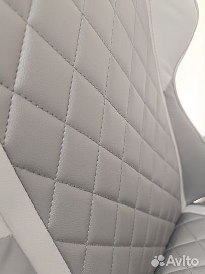 Компьютерное кресло, новое