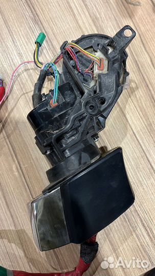 Механизм складывания левого зеркала Lexus NX