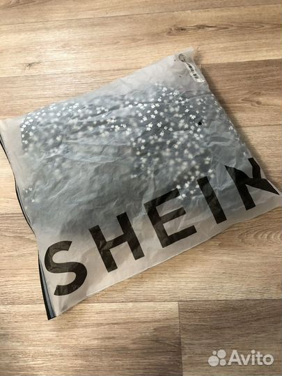 Платье shein L