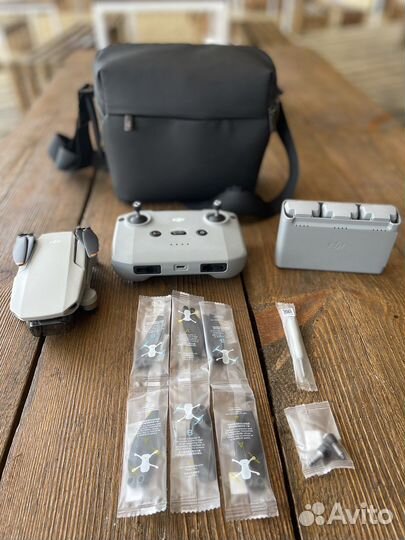 Dji mini 2 fly more combo