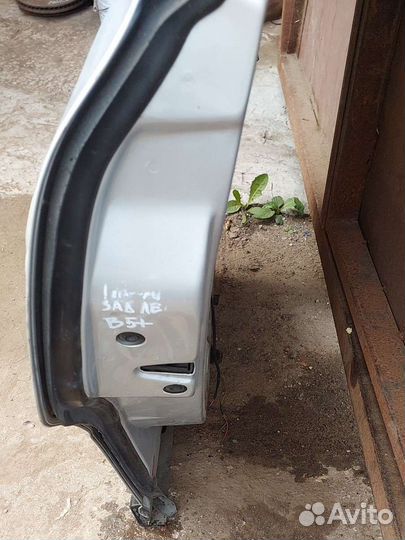 Задняя левая дверь Passat B5+