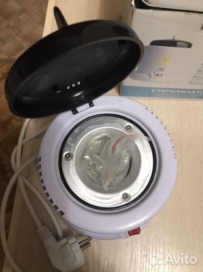 Стерилизатор для маникюрных инструментов