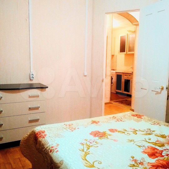 Комната 32 м² в 2-к., 1/5 эт.