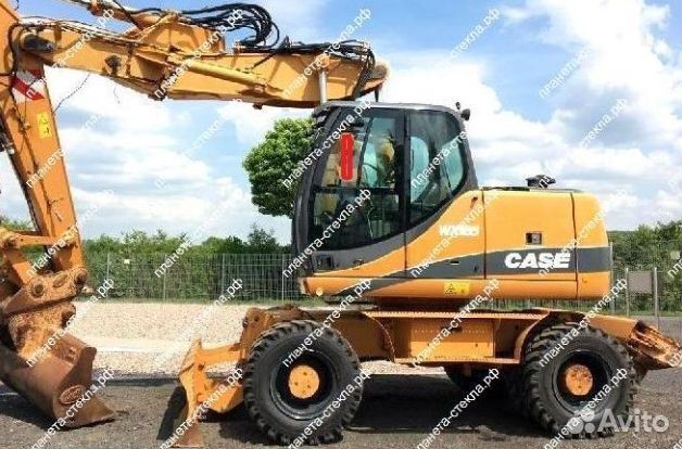 Стекло для колесного экскаватора Case WX130/WX210