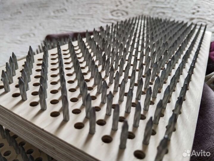 Доска с гвоздями садху