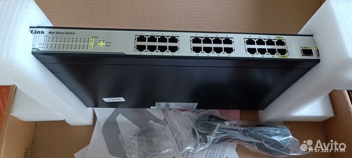 Коммутатор D-Link DGS-1224T