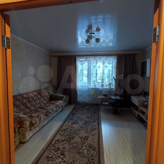 2-к. квартира, 57 м², 5/10 эт.