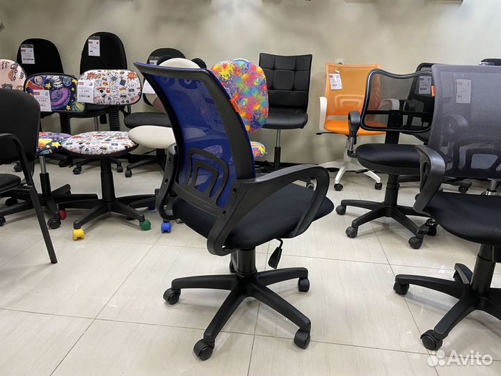 Кресло офисное chairman 696 синее