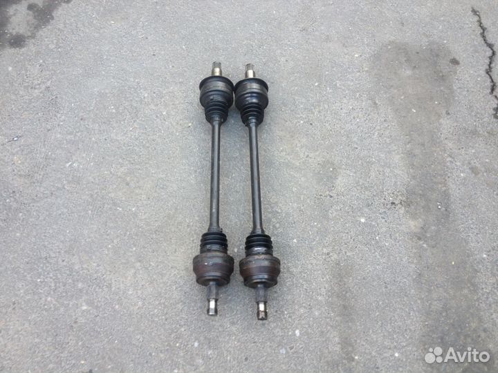 Привод шрус задний Mercedes CLS 219 A2113502256