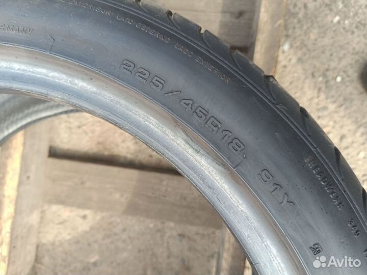 Goodyear EfficientGrip 225/45 R18