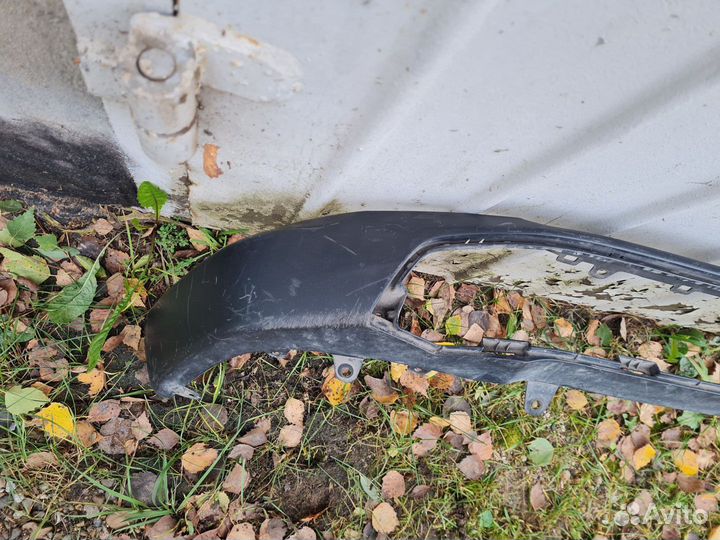 Юбка бампера передняя Toyota Rav4 50