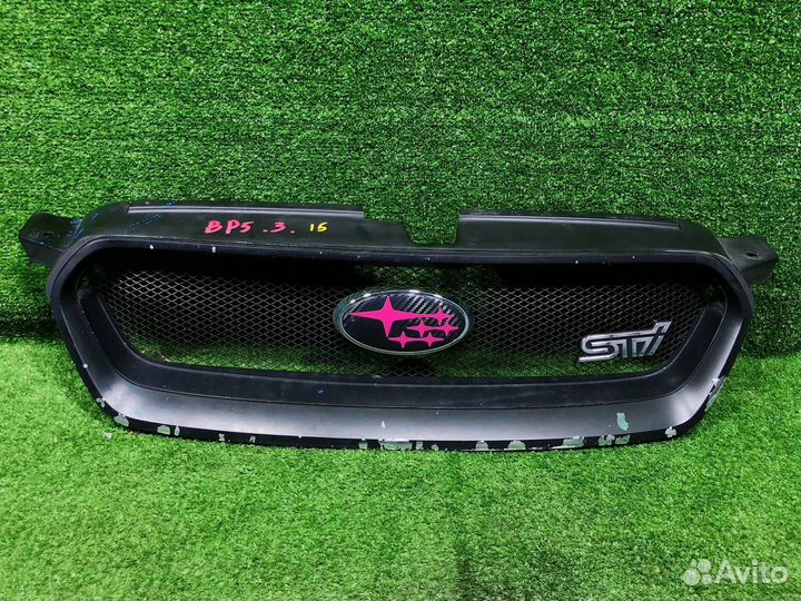 Решетка радиатора передняя Subaru Legacy BL