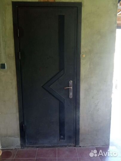 Дверь входная металлическая уличная