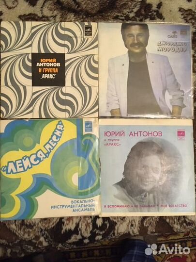 Винил, аудиокассеты, CD-R диски Beatles