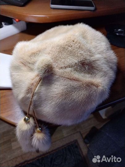 Шапка норковая (берет) б/у одевалось пару раз