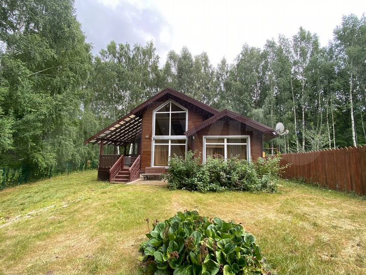 Коттедж 144 м² на участке 7 сот.