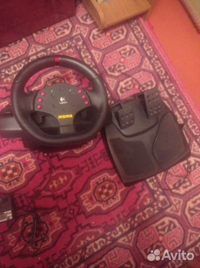 Игровой руль logitech momo racing
