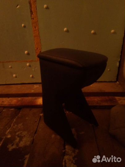 Подлокотник vesta Веста