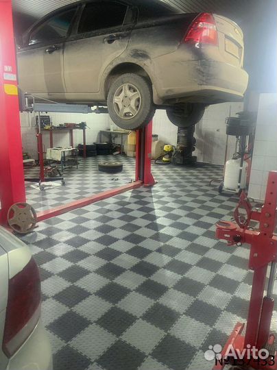 Пвх плитка для гаража купить