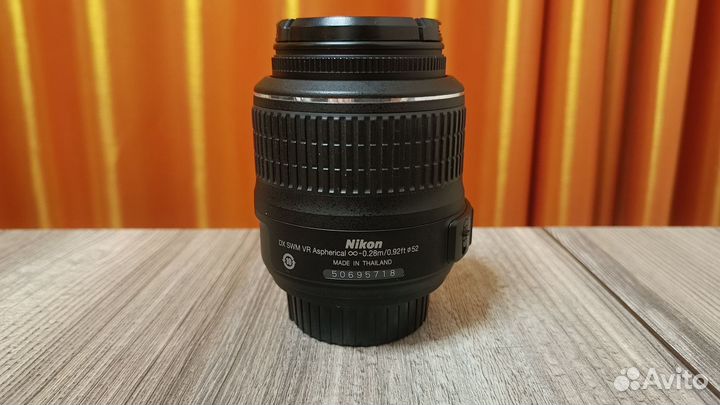 Nikon AF-S Nikkor 18-55mm 1:3.5-5.6G DX SWM VR