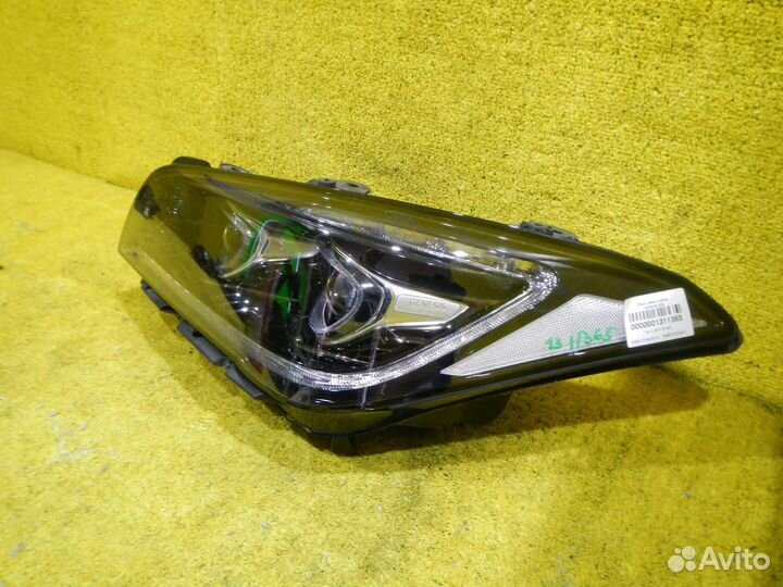 Фара левая Genesis G80