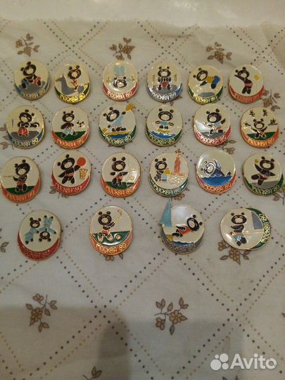 Значки Олимпиада Москва 80 (коллекция Мишек 22шт)