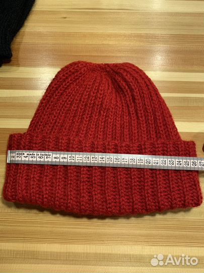 Варежки и шапка ручной работы