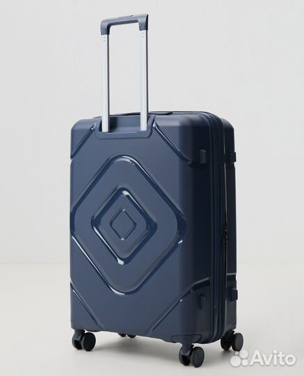 Чемодан новый полипропилен 85л