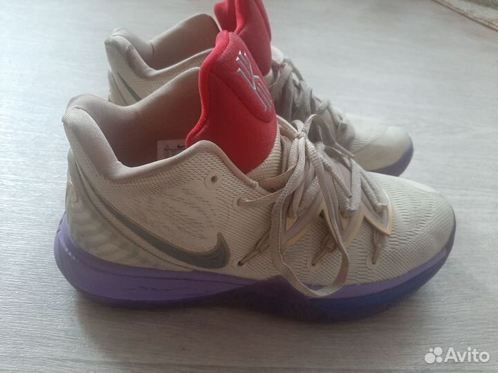 Кроссовки nike