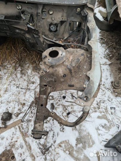 Лонжерон передний левый Mercedes-Benz S-Klass