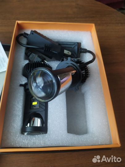 Лед лампы h4 с линзой