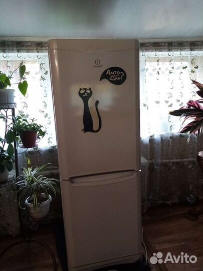 Холодильник бу