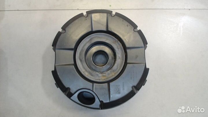 Сабвуфер Audi Q7, 2010