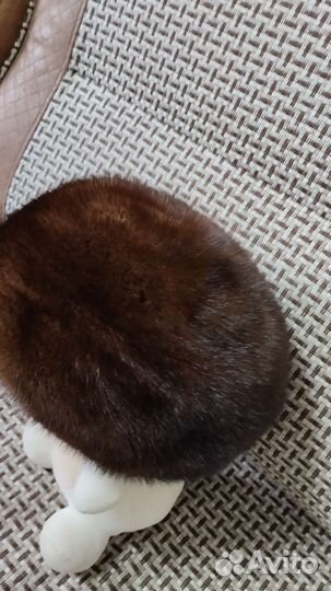 Берет женский норковый
